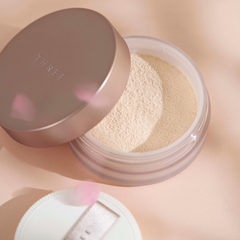 Advanced Ethereal Smooth Operator Loose Powder (Sakura Limited Edition)